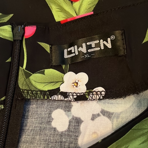 OWIN Cherry Vintage-Style High-Neck Dress - Picture 10 of 10